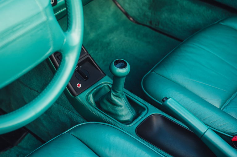 Porsche 964 Carrera 2