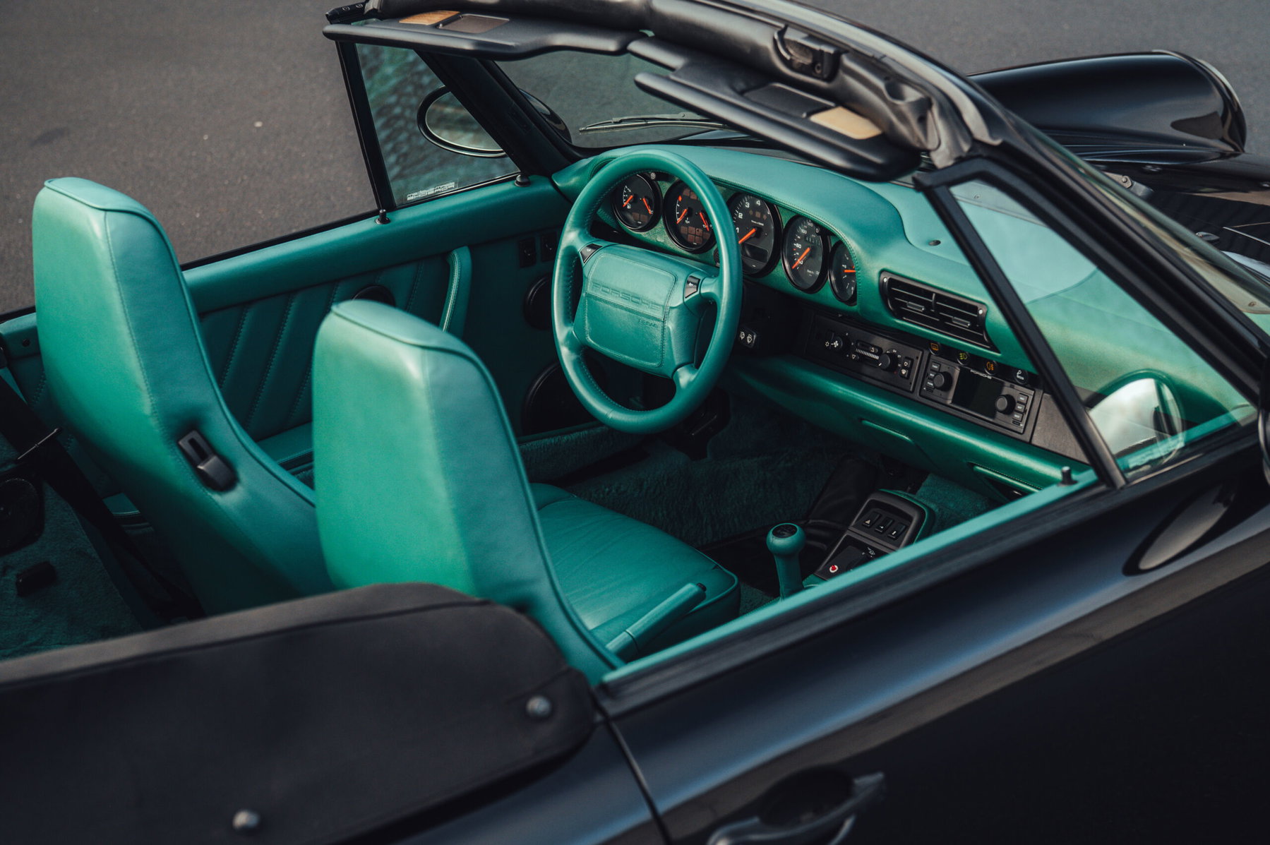 Porsche 964 Carrera 2 1993 - elferspot.com - Marketplace for