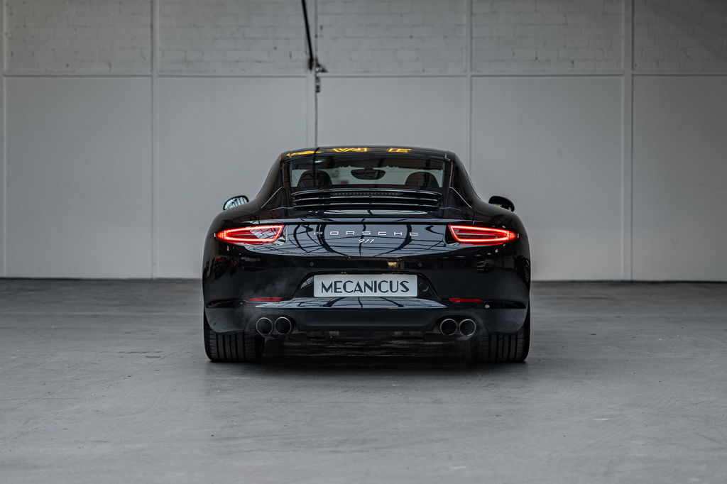 Porsche 991 Carrera 4