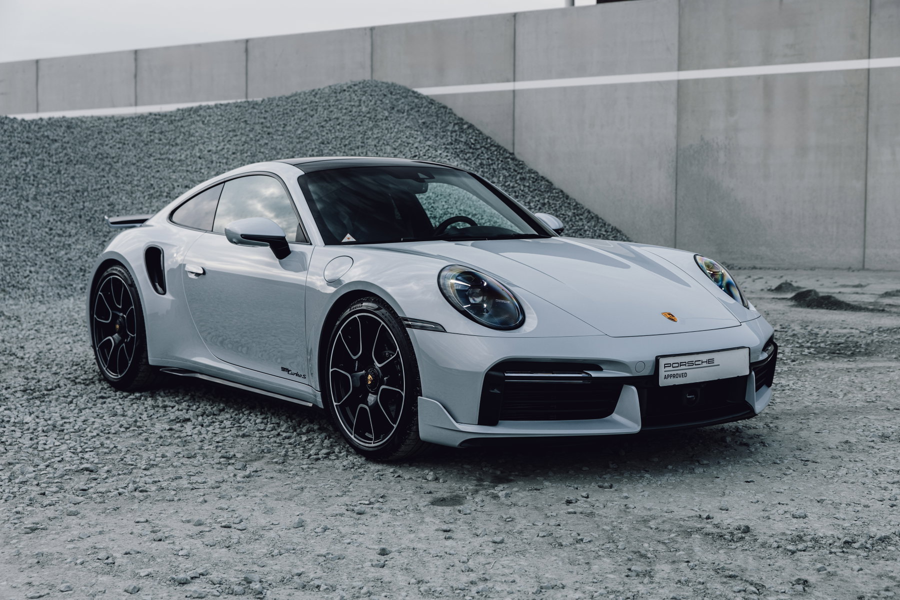 Porsche 992 Turbo S 2024 - elferspot.com - Marketplace for Porsche