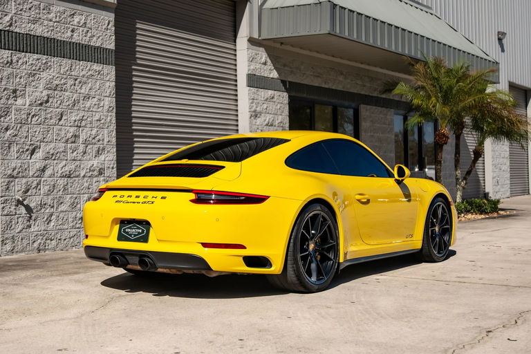 Porsche 991.2 Carrera GTS