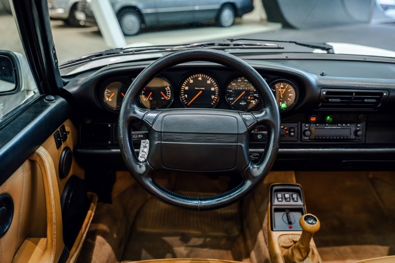 Porsche 964 Carrera 2