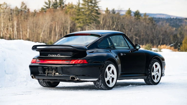 Porsche 993 Carrera 4S