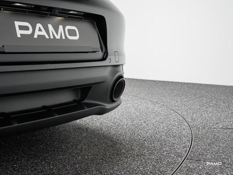 Porsche 992 Carrera 4 GTS