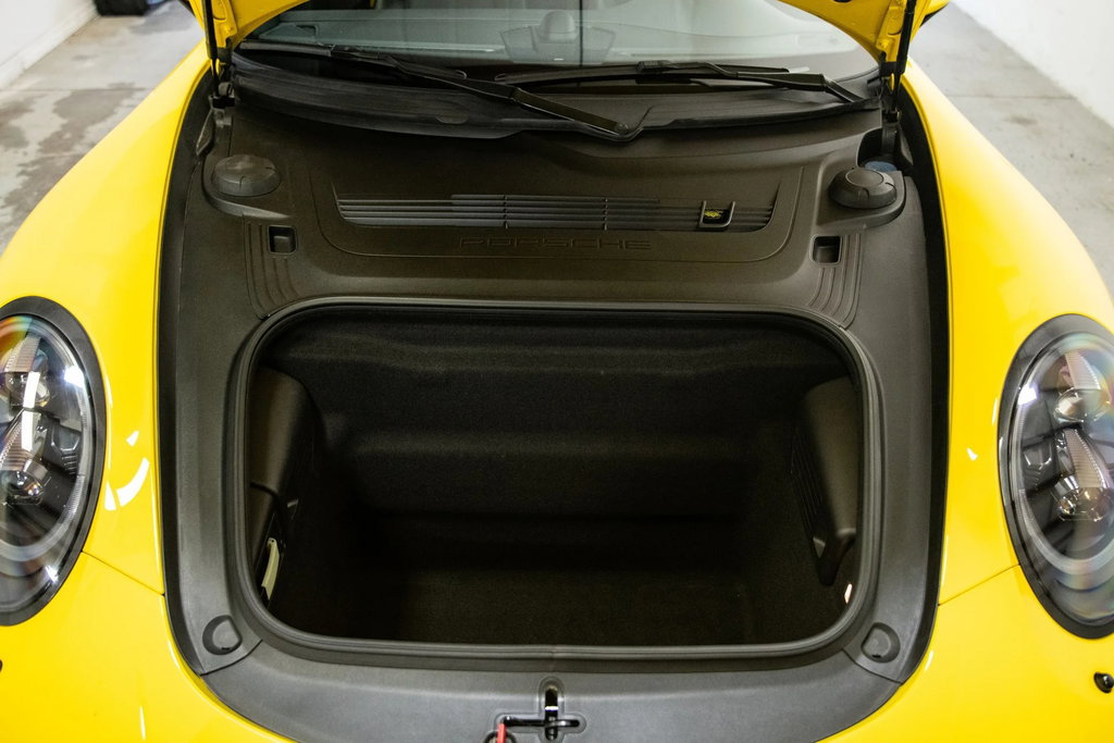 Porsche 991.2 Carrera GTS