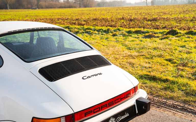 Porsche 911 Carrera 3.2