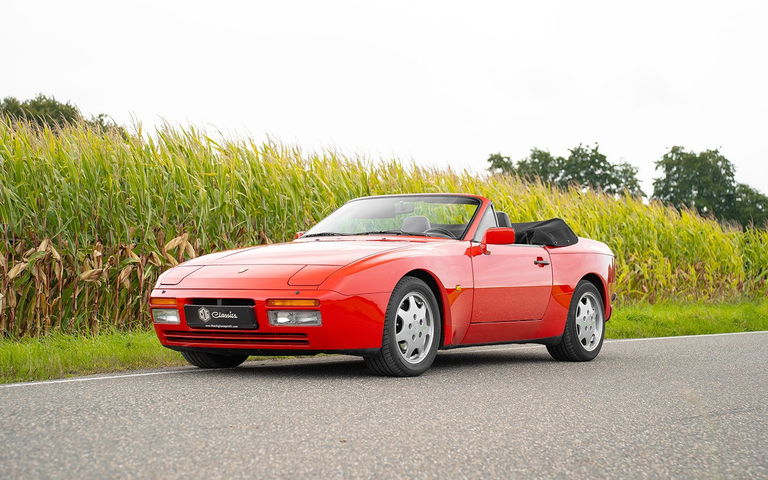 Porsche 944 Turbo Cabriolet