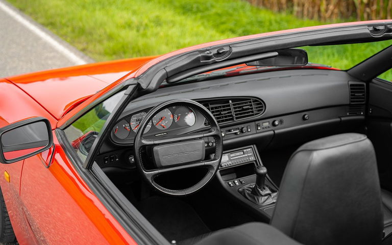 Porsche 944 Turbo Cabriolet