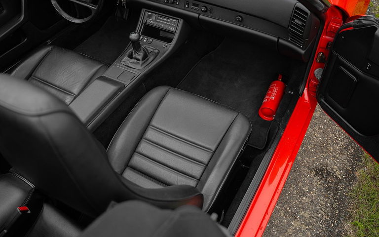 Porsche 944 Turbo Cabriolet