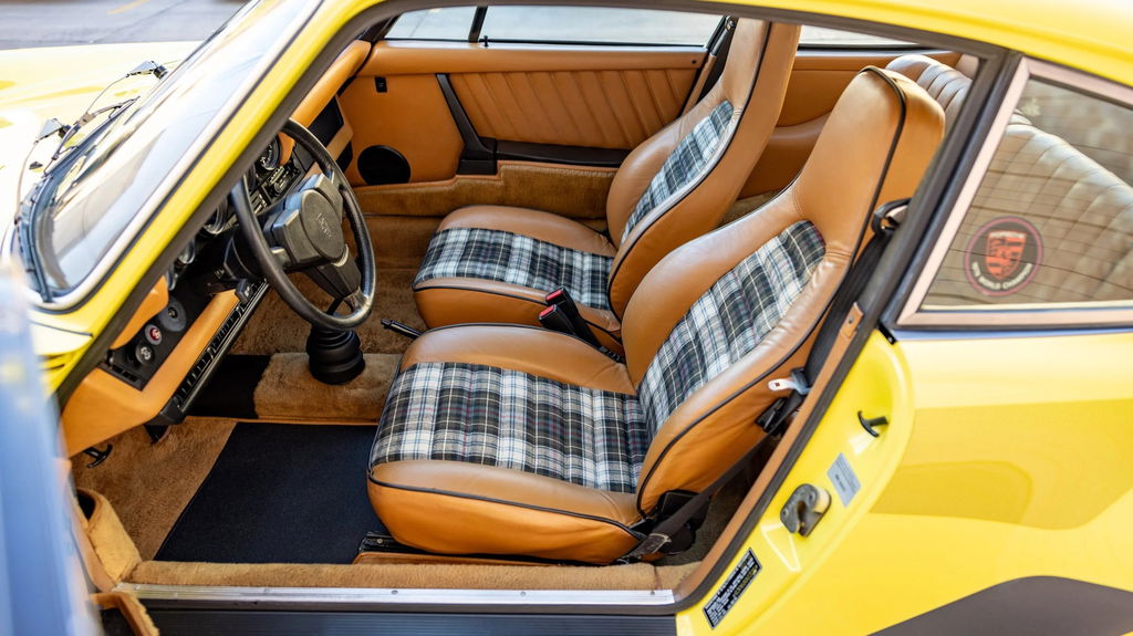 Porsche 911 Turbo 3.0 (US)