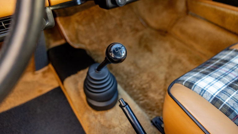 Porsche 911 Turbo 3.0 (US)