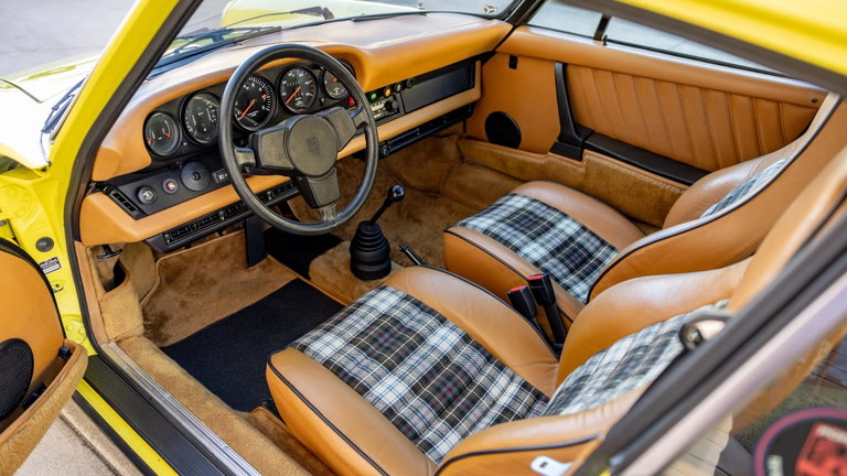 Porsche 911 Turbo 3.0 (US)