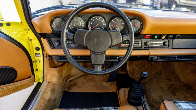Porsche 911 Turbo 3.0 (US)