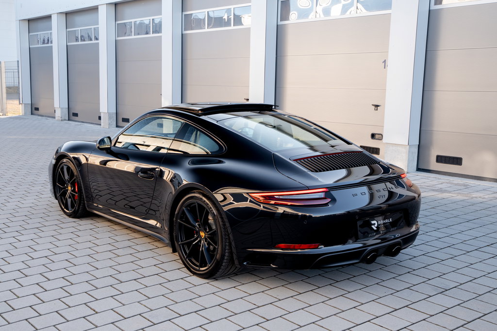 Porsche 991.2 Carrera GTS
