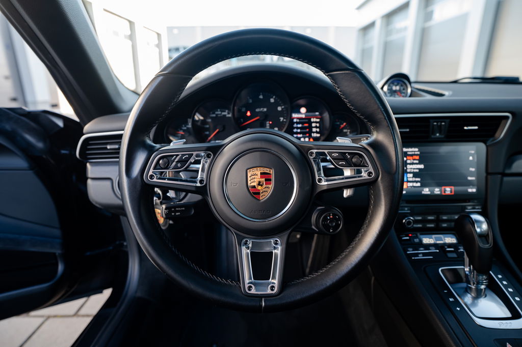 Porsche 991.2 Carrera GTS