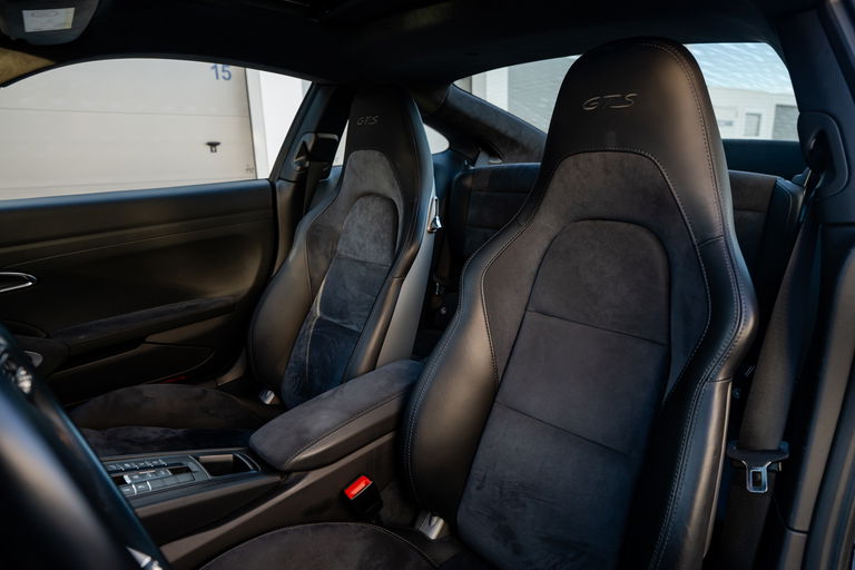 Porsche 991.2 Carrera GTS