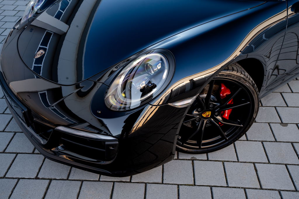 Porsche 991.2 Carrera GTS