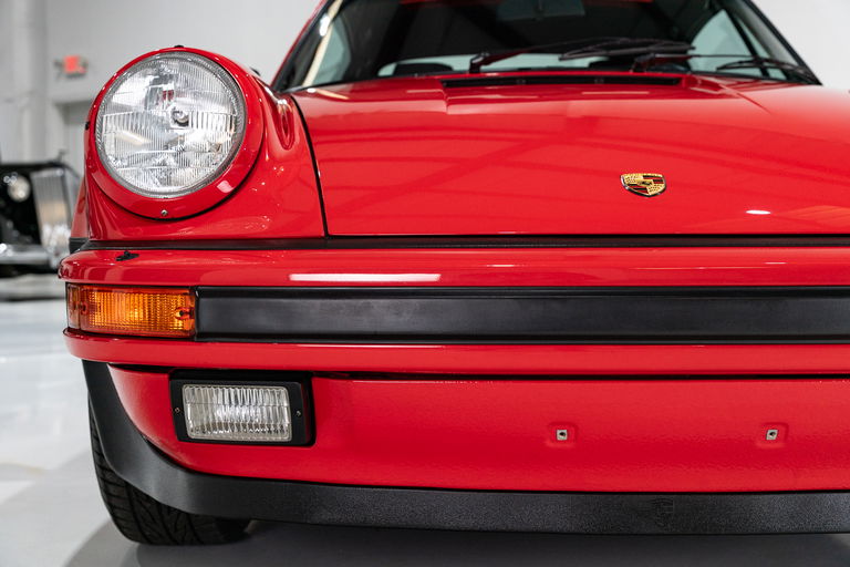 Porsche 911 Turbo 3.3 (US)