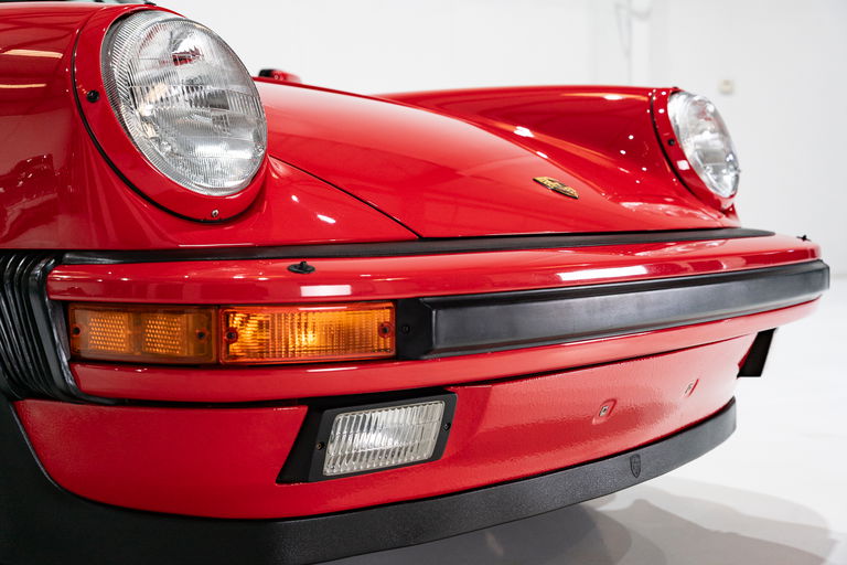 Porsche 911 Turbo 3.3 (US)