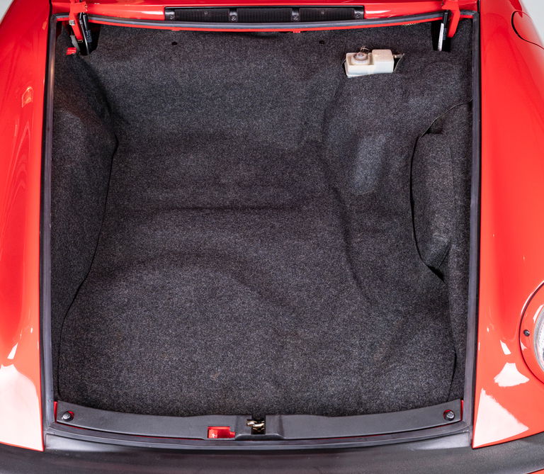 Porsche 911 Turbo 3.3 (US)