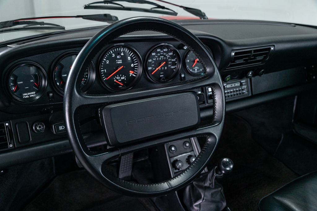 Porsche 911 Turbo 3.3 (US)