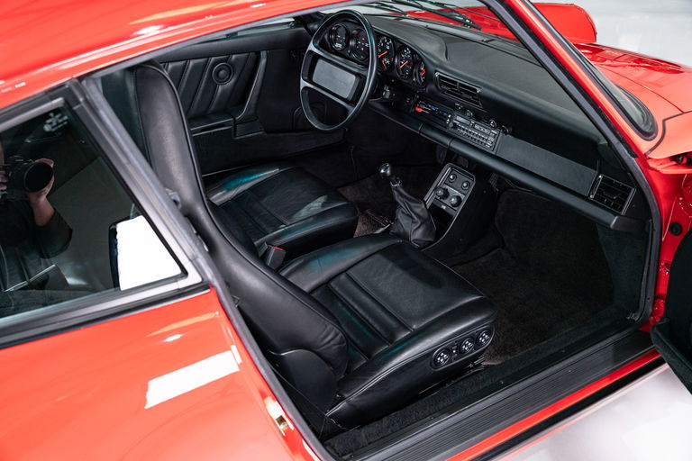 Porsche 911 Turbo 3.3 (US)