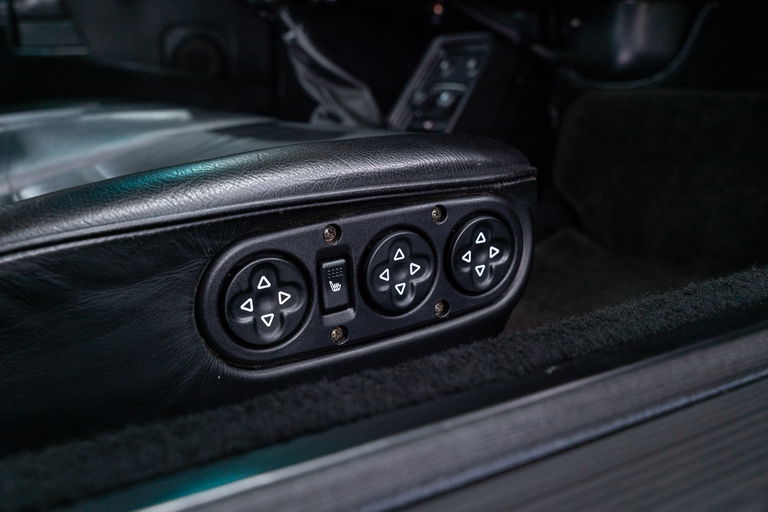 Porsche 911 Turbo 3.3 (US)