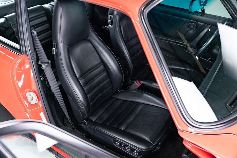 Porsche 911 Turbo 3.3 (US)