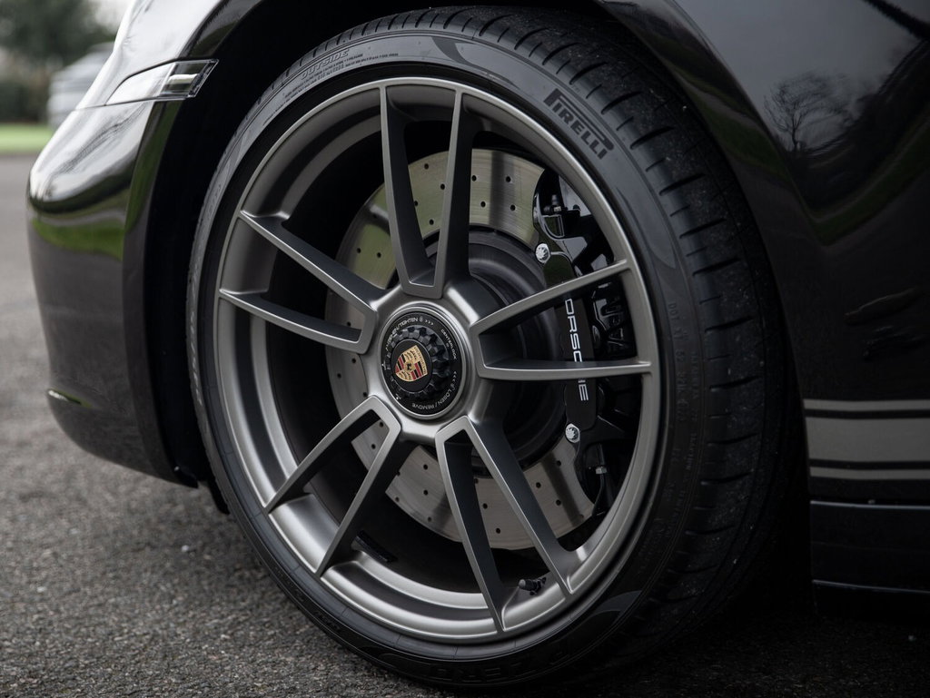 Porsche 992 Edition 50 Jahre Porsche Design