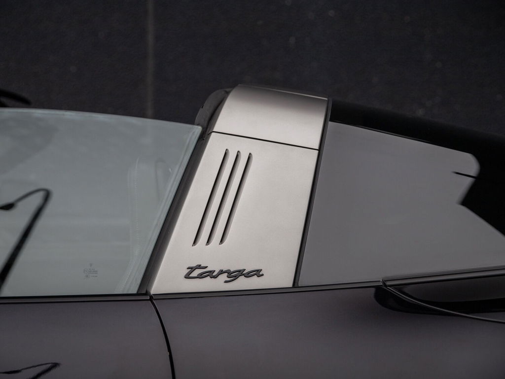 Porsche 992 Edition 50 Jahre Porsche Design