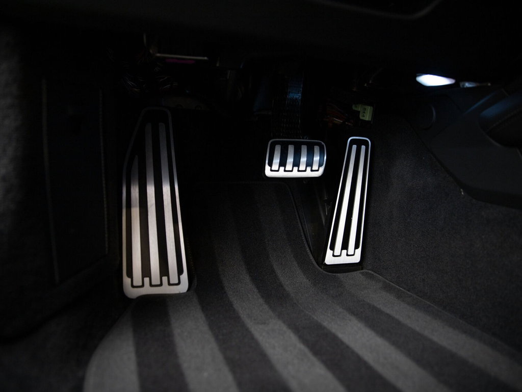 Porsche 992 Edition 50 Jahre Porsche Design