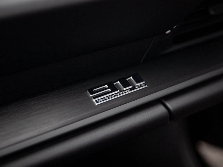 Porsche 992 Edition 50 Jahre Porsche Design