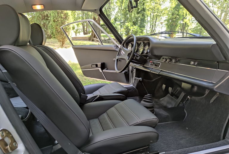 Porsche 911 S (F-Modell)