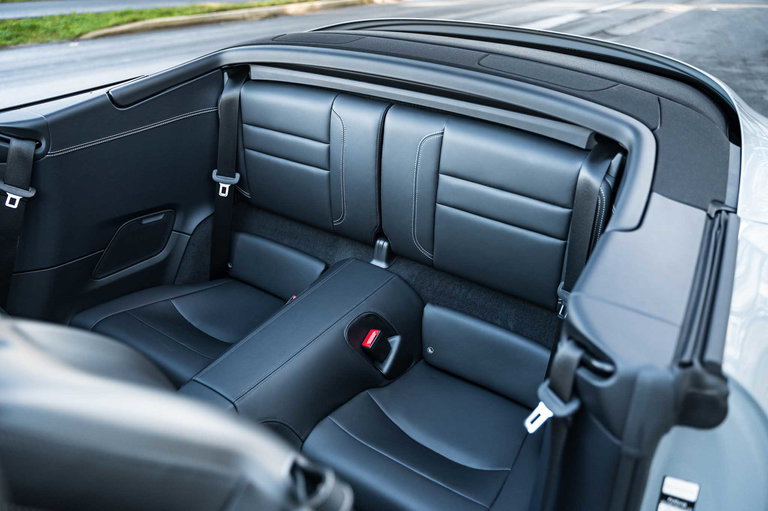 Porsche 992.2 Carrera GTS