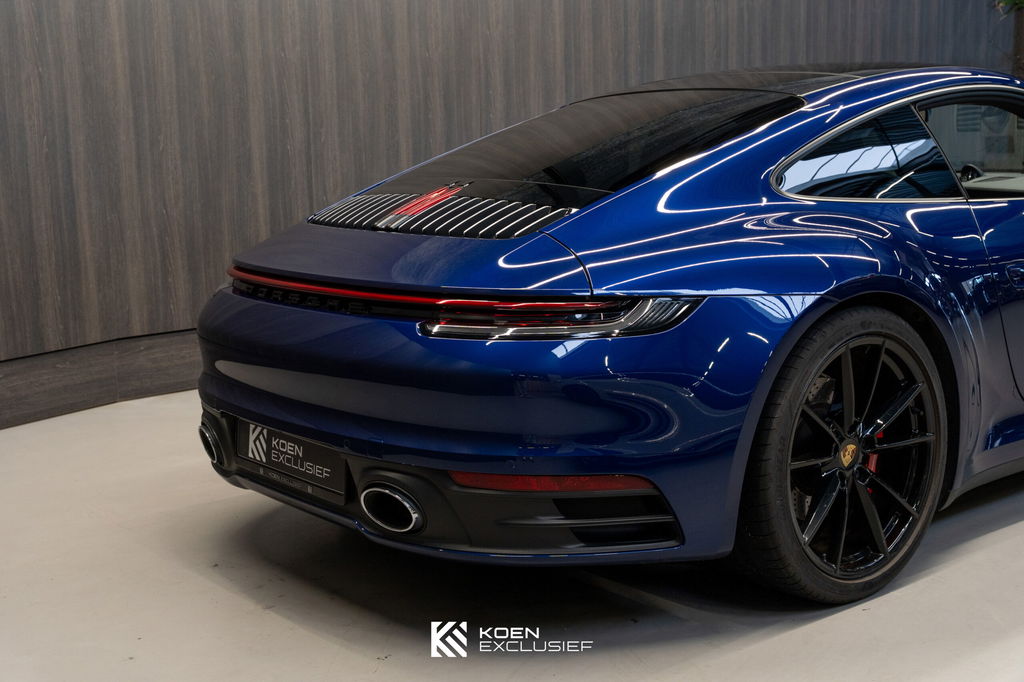 Porsche 992 Carrera 4S