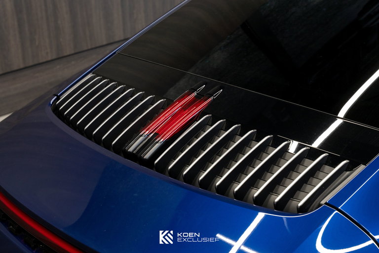 Porsche 992 Carrera 4S