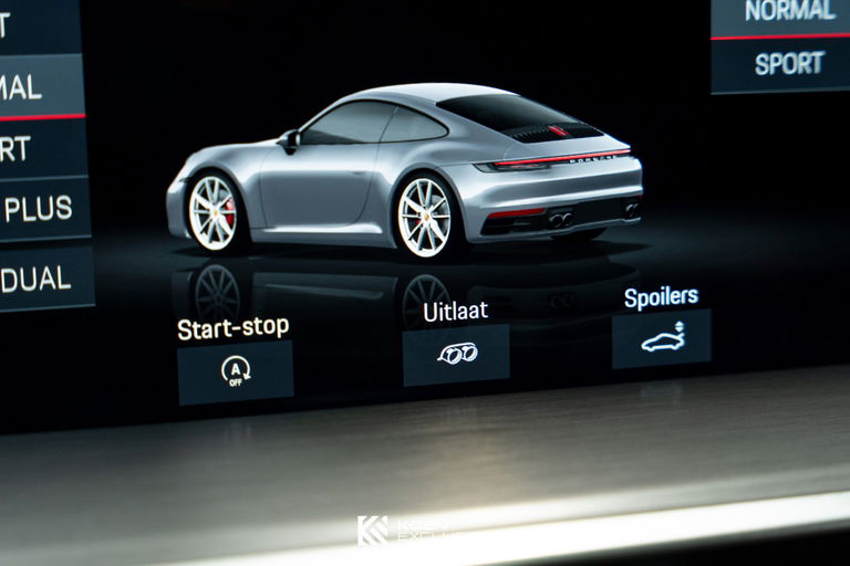 Porsche 992 Carrera 4S