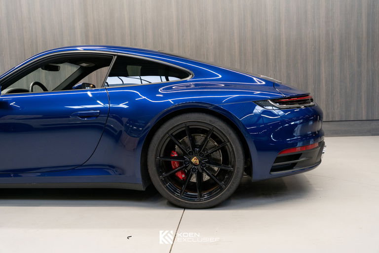 Porsche 992 Carrera 4S