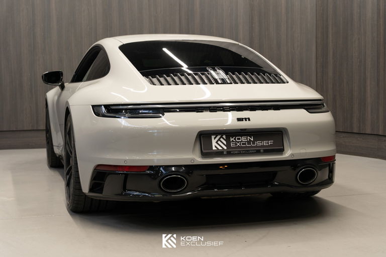 Porsche 992 Carrera GTS