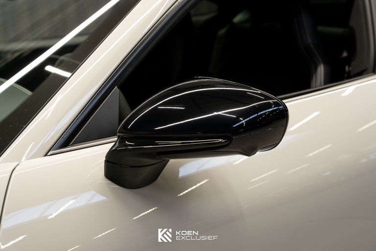 Porsche 992 Carrera GTS