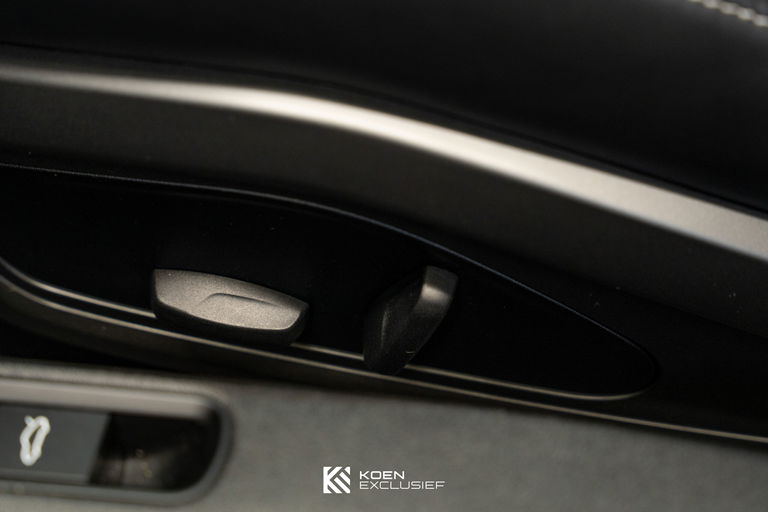 Porsche 992 Carrera GTS