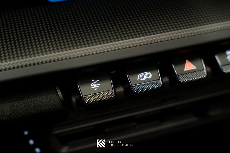 Porsche 992 Carrera GTS