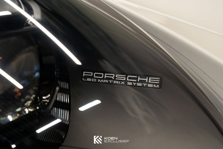 Porsche 992 Carrera GTS