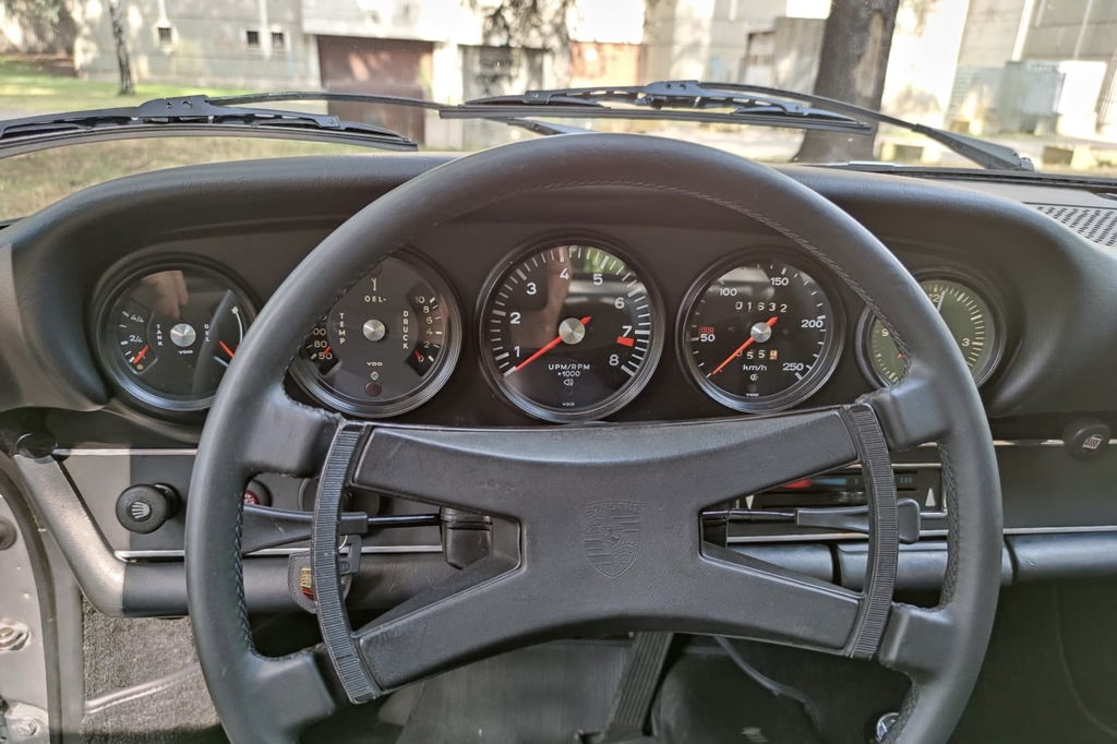 Porsche 911 S (F-Modell)