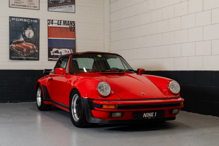 Porsche 911 Carrera 3.2 (US)
