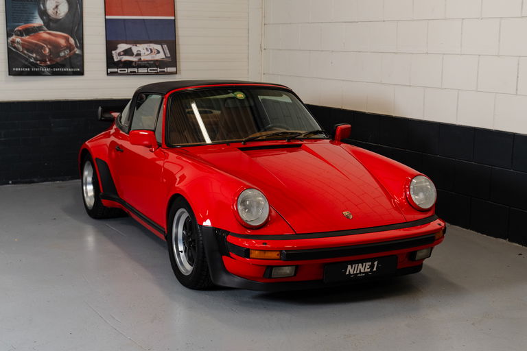 Porsche 911 Carrera 3.2 (US)