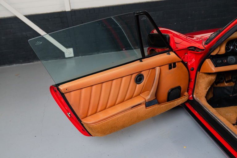 Porsche 911 Carrera 3.2 (US)