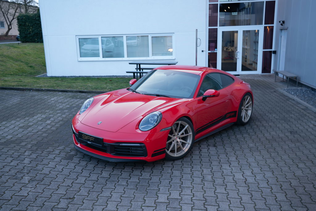 Porsche 992 Carrera S