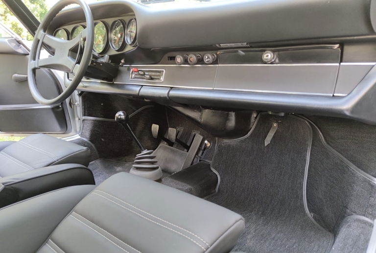 Porsche 911 S (F-Modell)