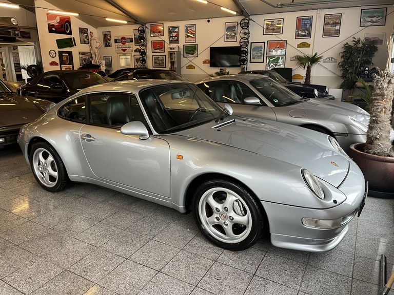 Porsche 993 Carrera 4